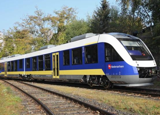 VẬN TẢI HÀNG HÓA ĐƯỜNG SẮT